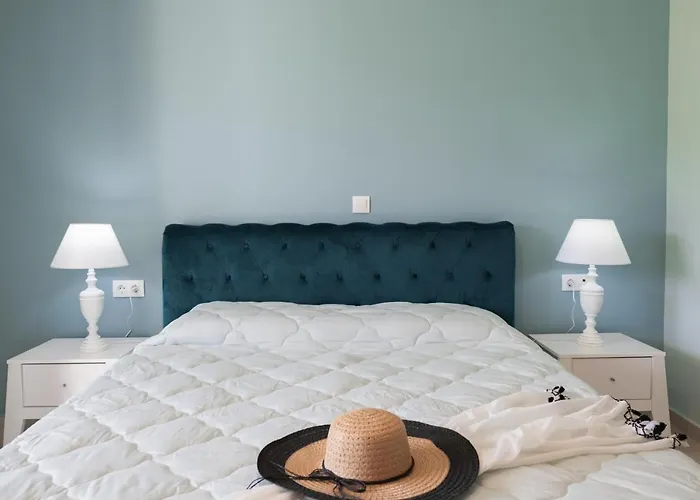 Katikia House Kompítsion